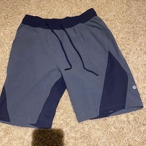 Men’s Lululemon shorts, with liner, worn twice